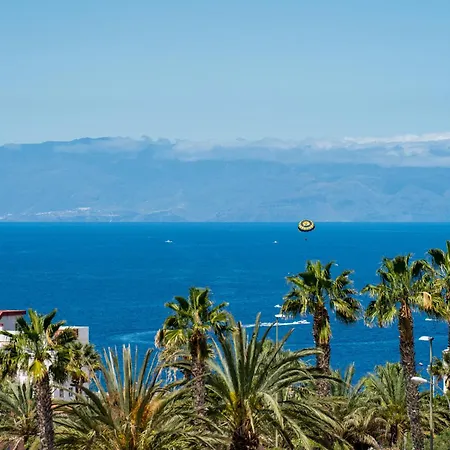 Modern With Ocean Views And Heated Pool In Malibu Park アデヘ