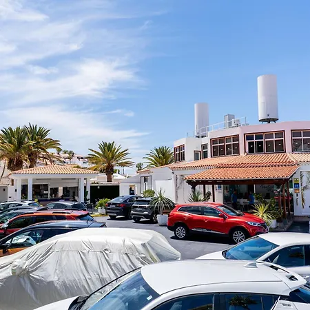 Modern With Ocean Views And Heated Pool In Malibu Park * Costa Adeje (Tenerife)