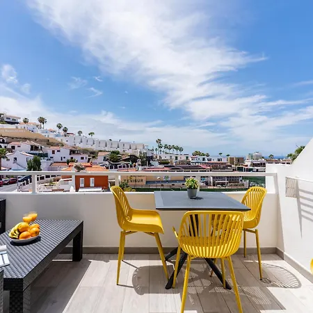 Modern With Ocean Views And Heated Pool In Malibu Park Apartment *